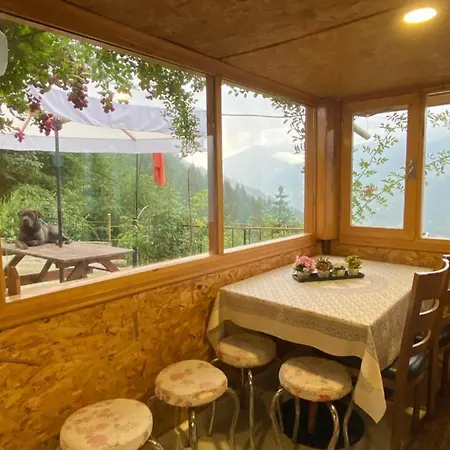 Dağ evi Cambasi Dag Evi *